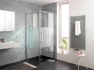 Одностворчатая стеклянная дверь для душа: современный дизайн и практичность в вашей ванной комнате