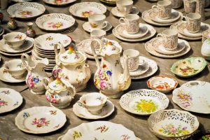 Производство посуды из керамики: основные этапы и технологии